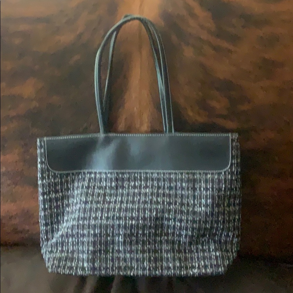 Purse - Picture 2 of 2